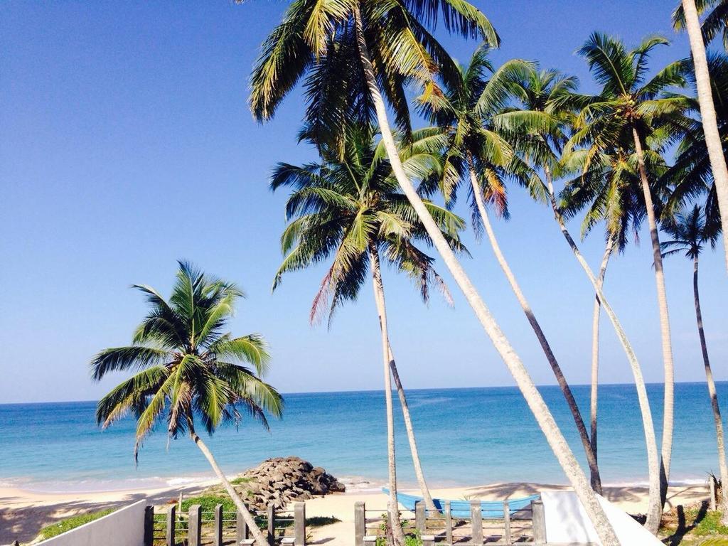 Rainbow Beach Hotel Хикадува Стая снимка