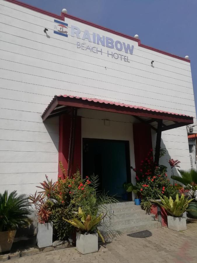 Rainbow Beach Hotel Хикадува Екстериор снимка
